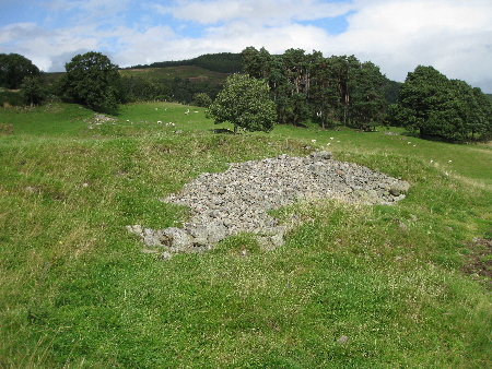 Possible ruins next to the burial ground